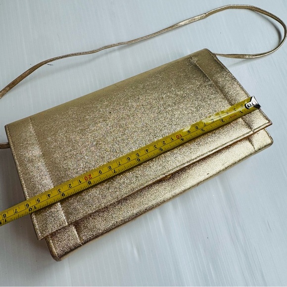 Vintage Elegant Gold Women's Shoulder bag purse - Picture 9 of 11